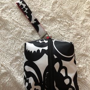 Jujube Custom Pouch in Onyx Blossom